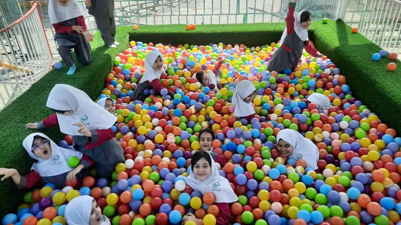 پیش دبستان و دبستان گلهای فاطمیه
